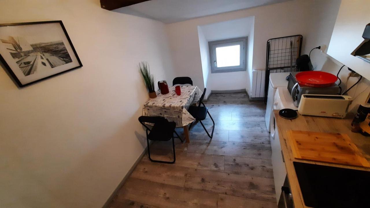 Suite 3 Pieces Chambre+Cuisine+Sdb Centre Ville Privas Buitenkant foto