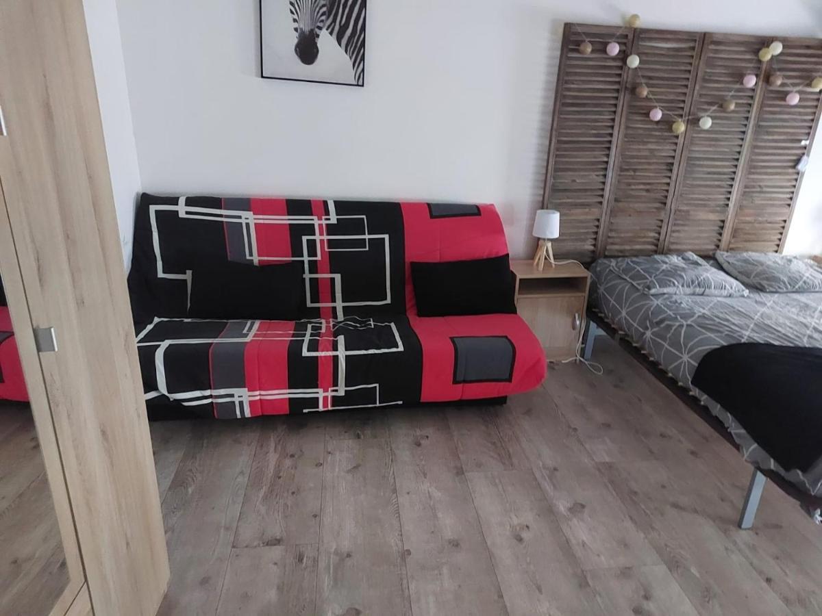 Suite 3 Pieces Chambre+Cuisine+Sdb Centre Ville Privas Buitenkant foto